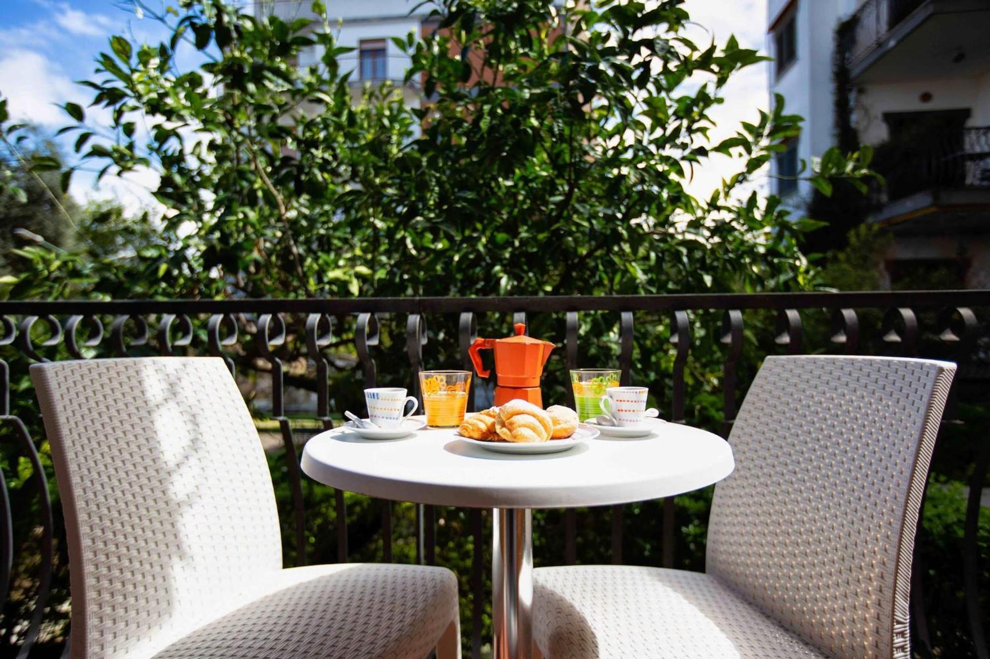 Sorrentovibes - Modern Apartment With Terrace, Swimming Pool&Tennis Luaran gambar