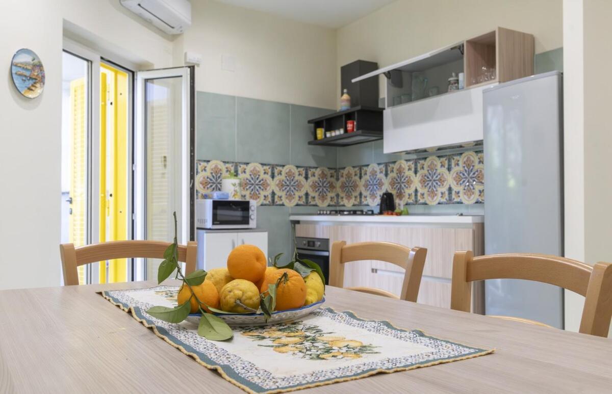 Sorrentovibes - Modern Apartment With Terrace, Swimming Pool&Tennis Luaran gambar
